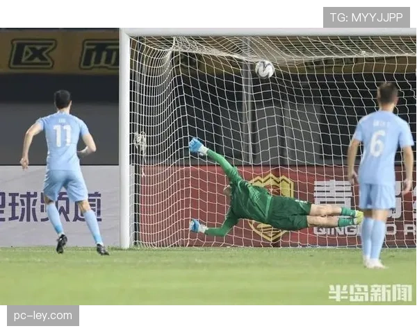 保级战缩影：深圳新鹏城三月抢下关键四分的幕后故事